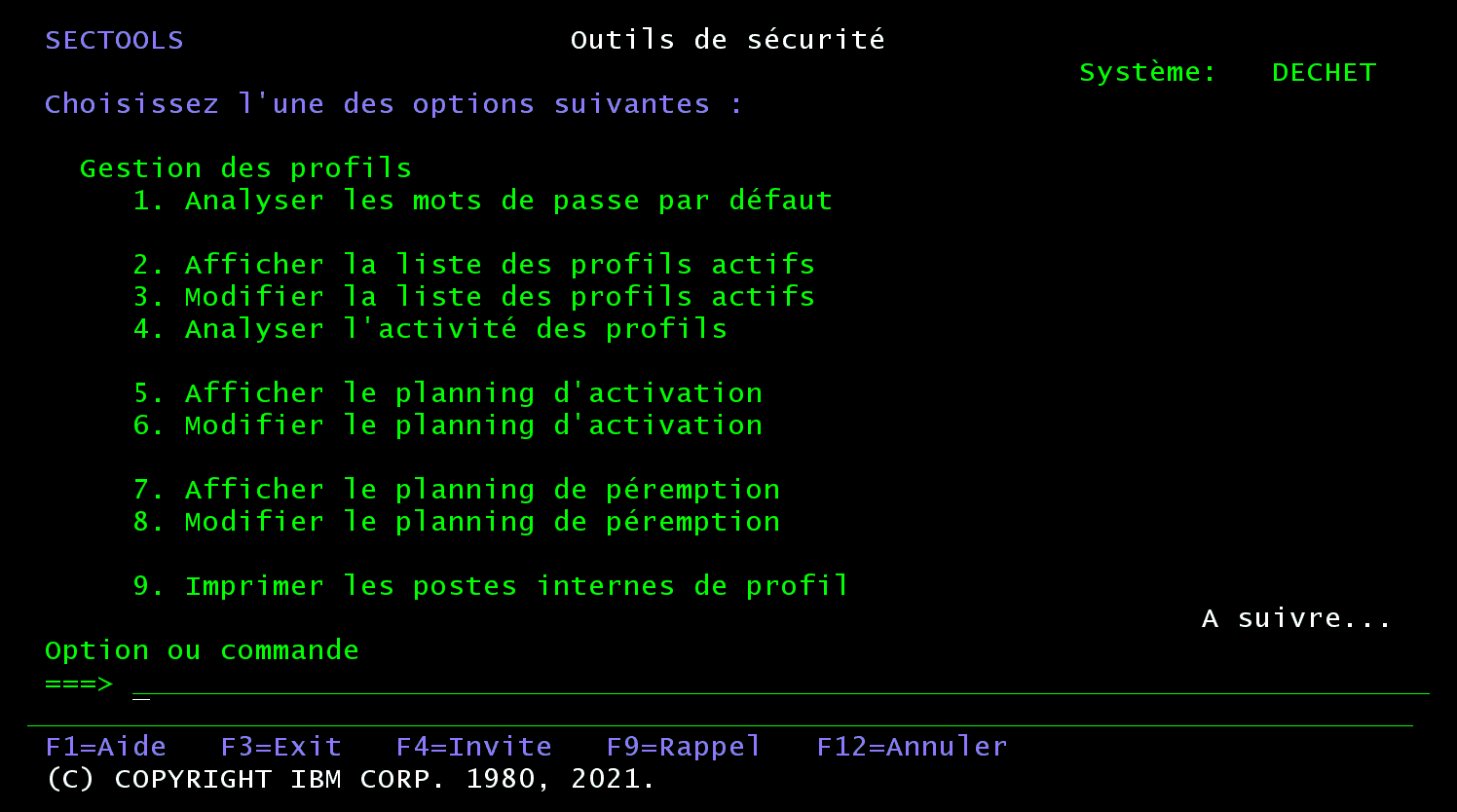 Écran 5250 Outils de sécurité SECTOOLS, gestion des profils : analyser les mots de passe par défaut, liste des profils actifs, analyser l'activité des profils, plannings d'activation et de péremption